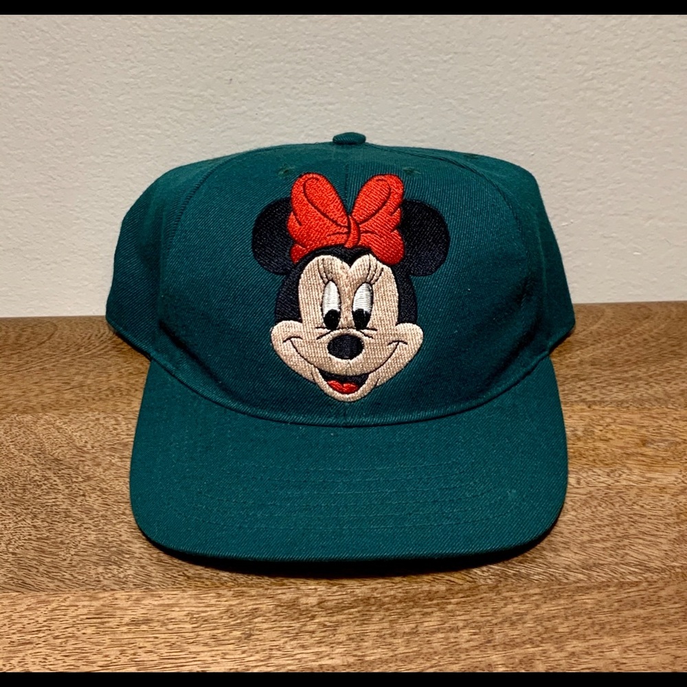 Vintage 1993 Disney Minnie Mouse Snapback Hat.